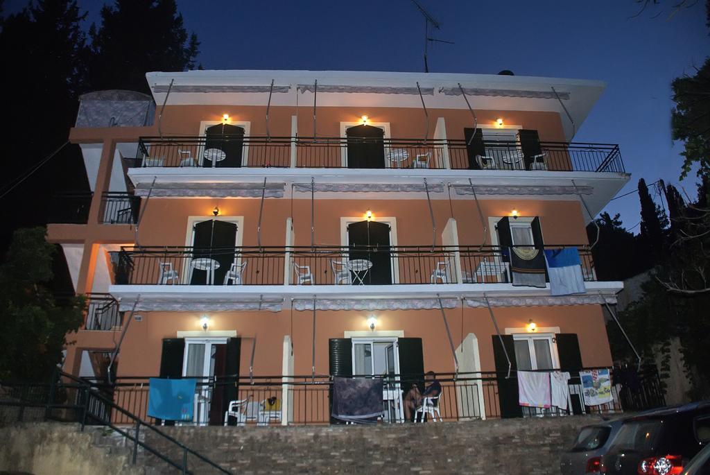 Ferienwohnung Empress Corfu Perama  Exterior foto